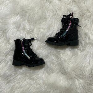 JELLYPOP Kids Black Boots with iridescent Rainbow zipper SIZE 5M